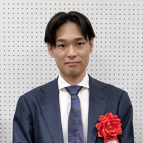加藤 千尋 氏